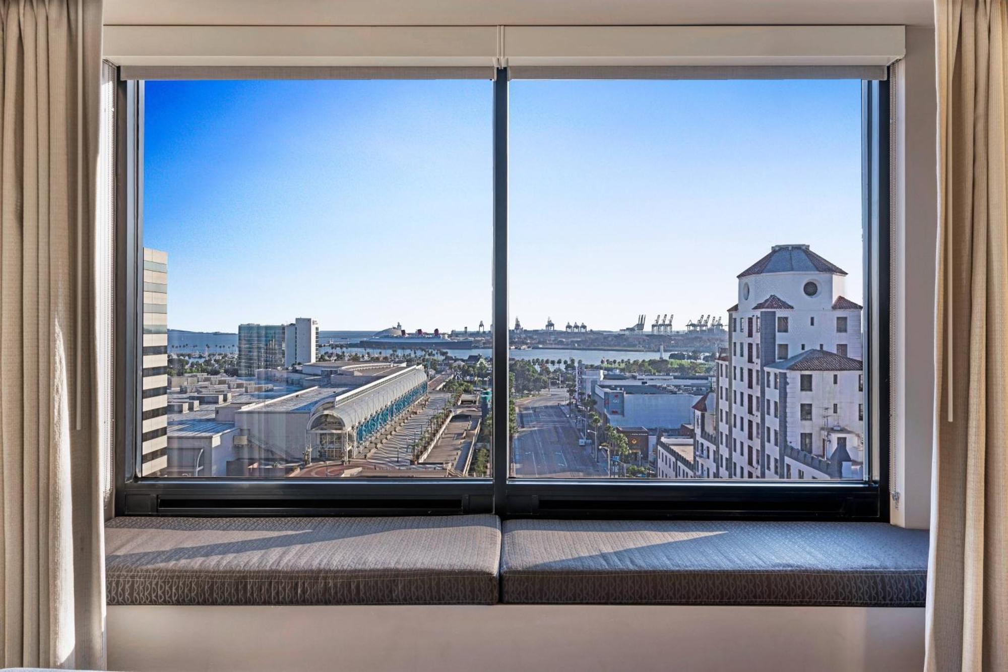 Marriott Long Beach Downtown Exterior foto